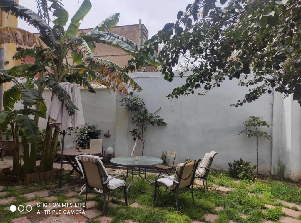 Cozy En Ruzafa 2-4 Personas Con Aire Acondicionado Y Salida Directa A Terraza Appartement